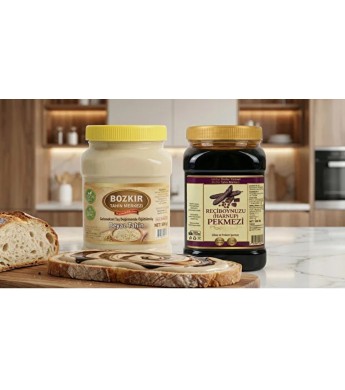 Bozkır Tahin Merkezi Geleneksel Taş Değirmen Beyaz Tahin 935 gr - Keçiboynuzu Pekmezi 950 gr Bozkır Tahin Merkezi Geleneksel Taş Değirmen Beyaz Tahin 935 gr - Keçiboynuzu Pekmezi 950 gr